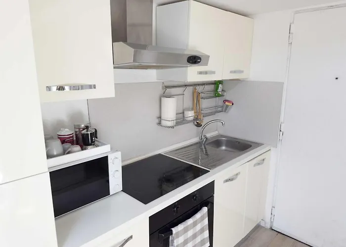 Cozy In מילאנו